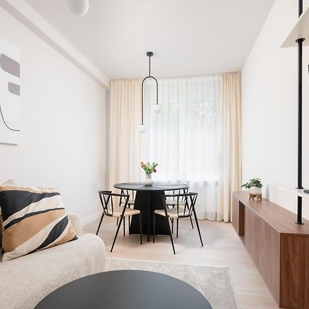 Apartament Mlynow Warschau Buitenkant foto